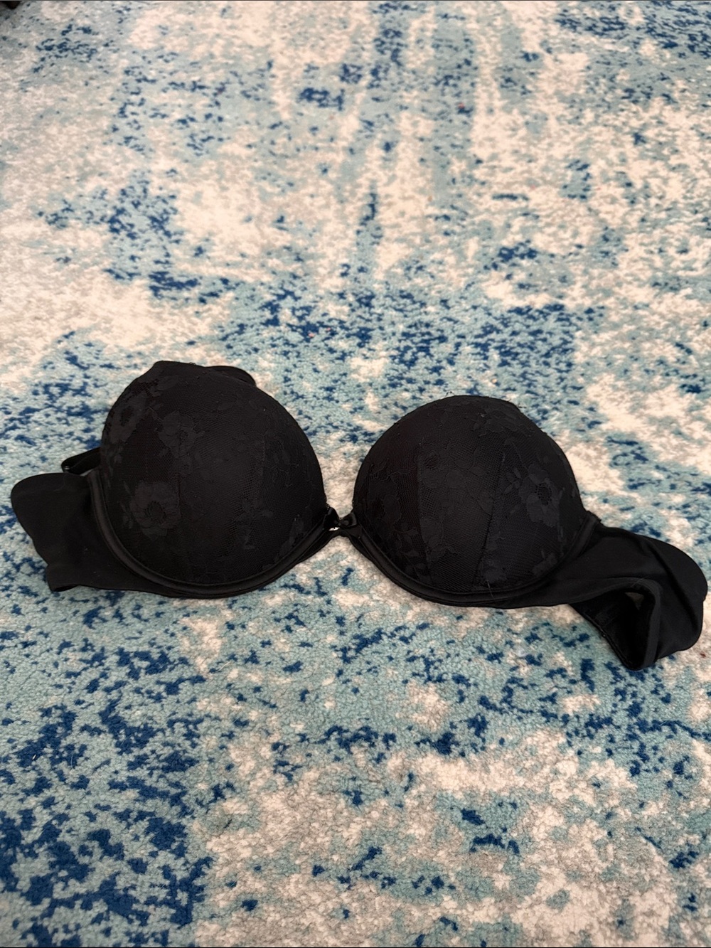 Victoria's Secret Black Lace Convertible Strapless Bra